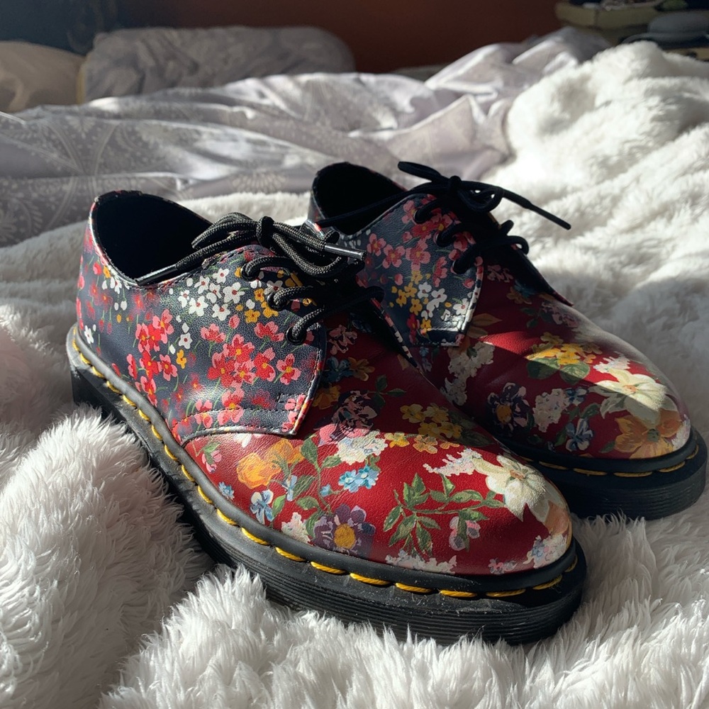 Dr. Martens - rare floral pattern